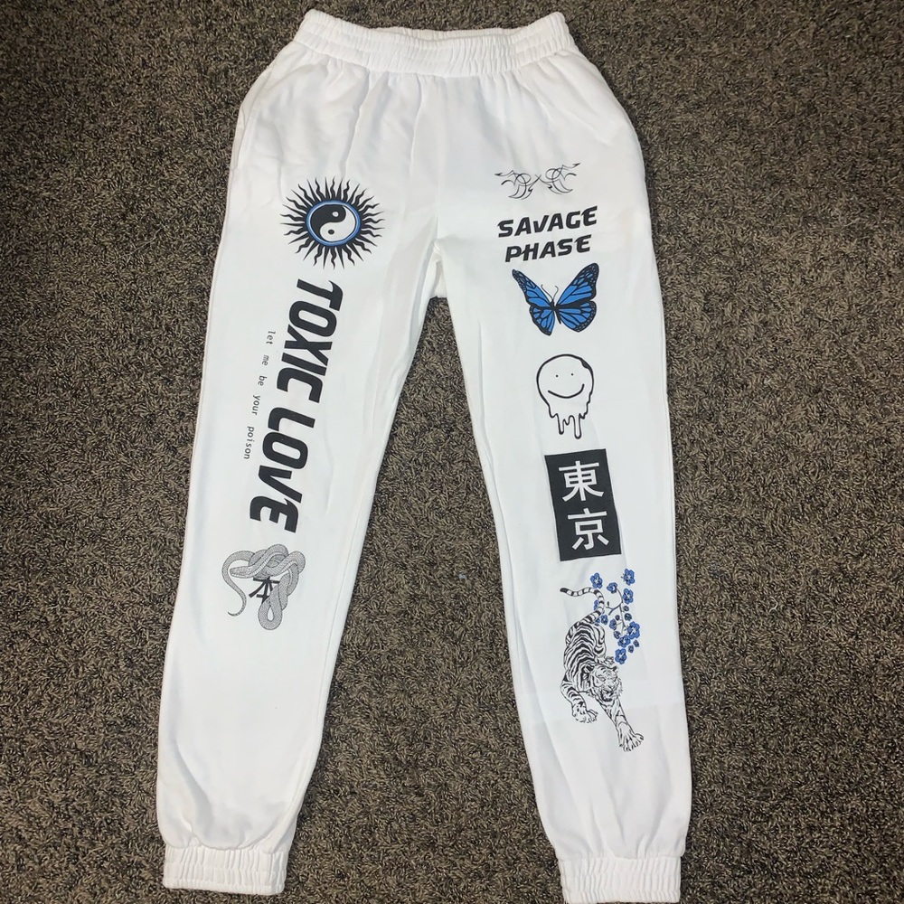 ADIKA SWEATS!!